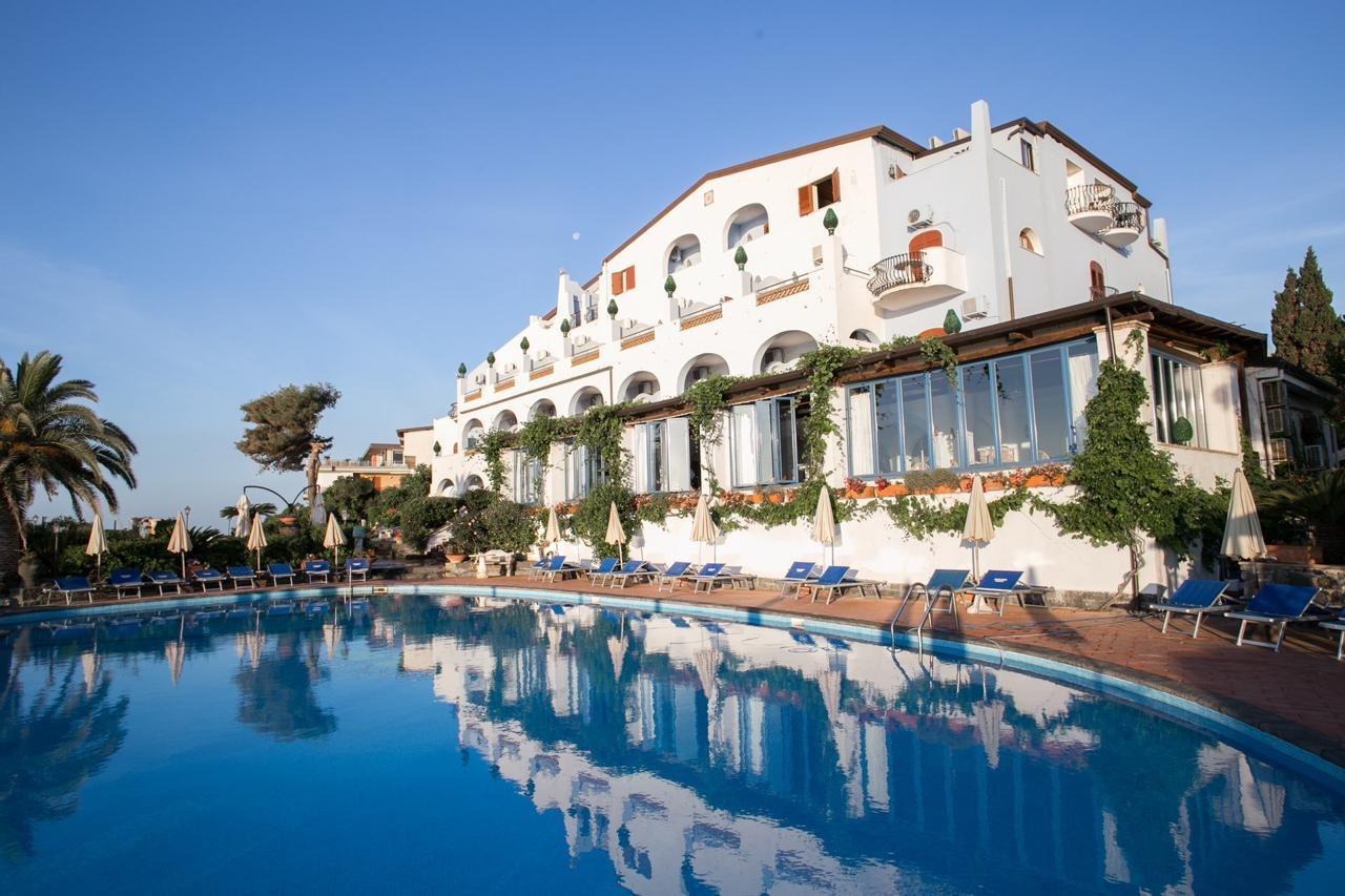 Arathena Rocks Hotel Giardini Naxos Exterior foto